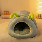 Alien Cozy Cat Cave