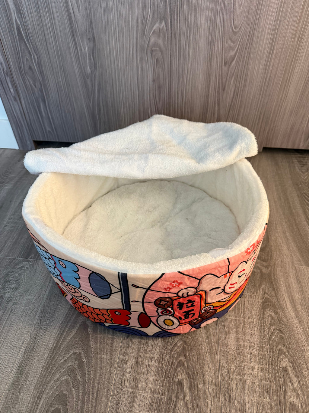 Ramen Bowl Cat Bed – Cozy, Warm & Adorably Unique