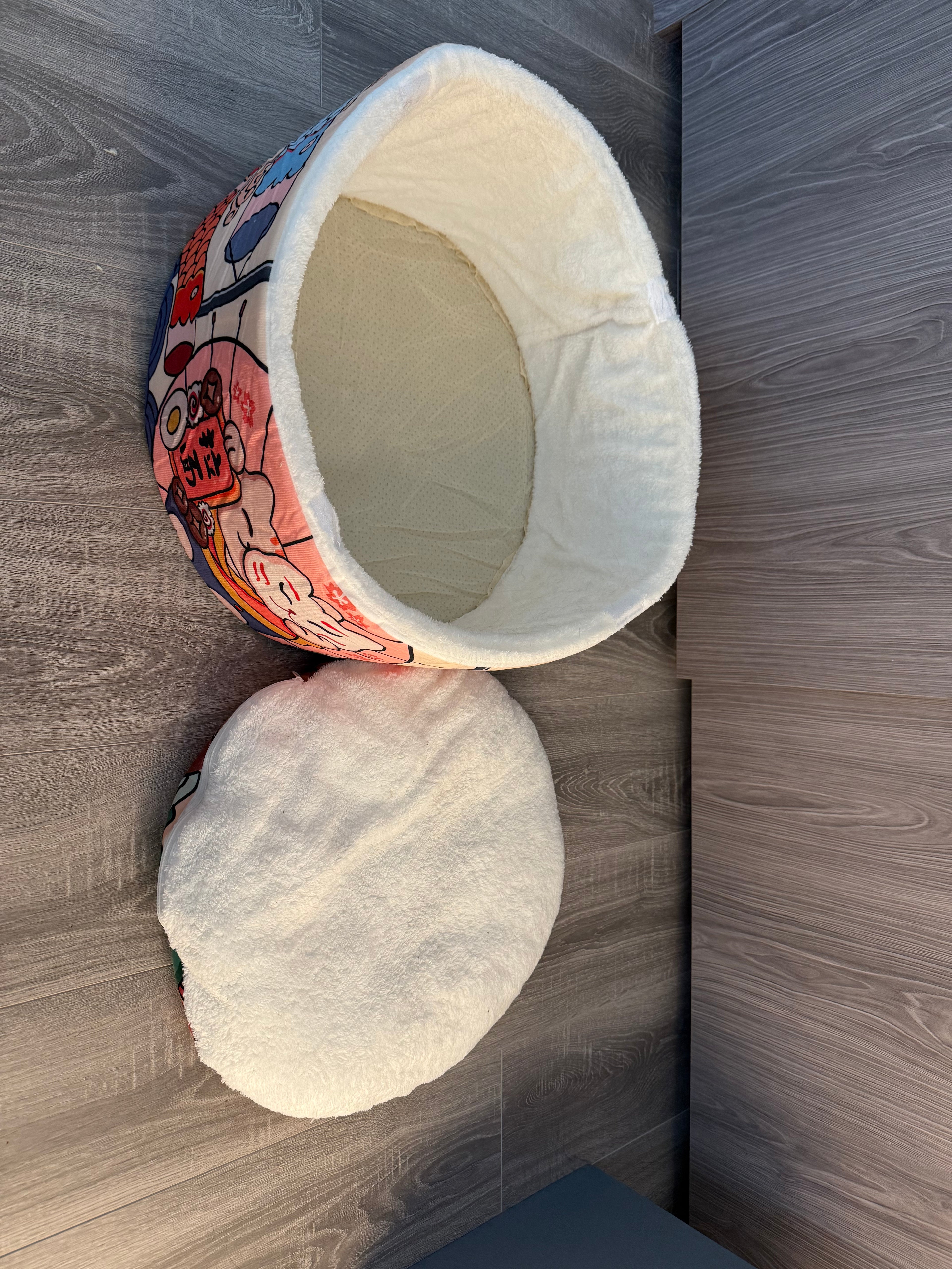 Ramen Bowl Cat Bed – Cozy, Warm & Adorably Unique